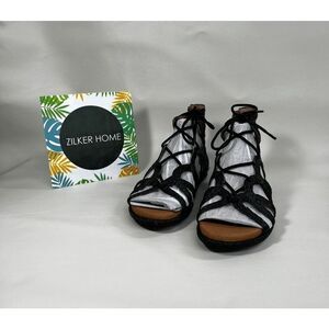 Gentle Souls Women's Break My Heart Lace Up Gladiator Flat Sandals - Black 5M